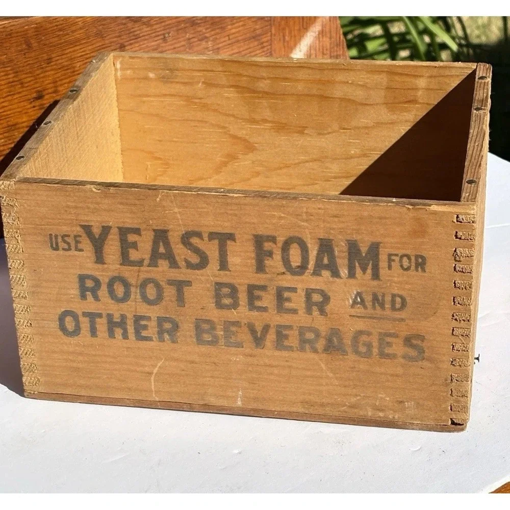 Vintage YEAST FOAM Wooden Advertising Box Jointed Rustic Farm House Decor
